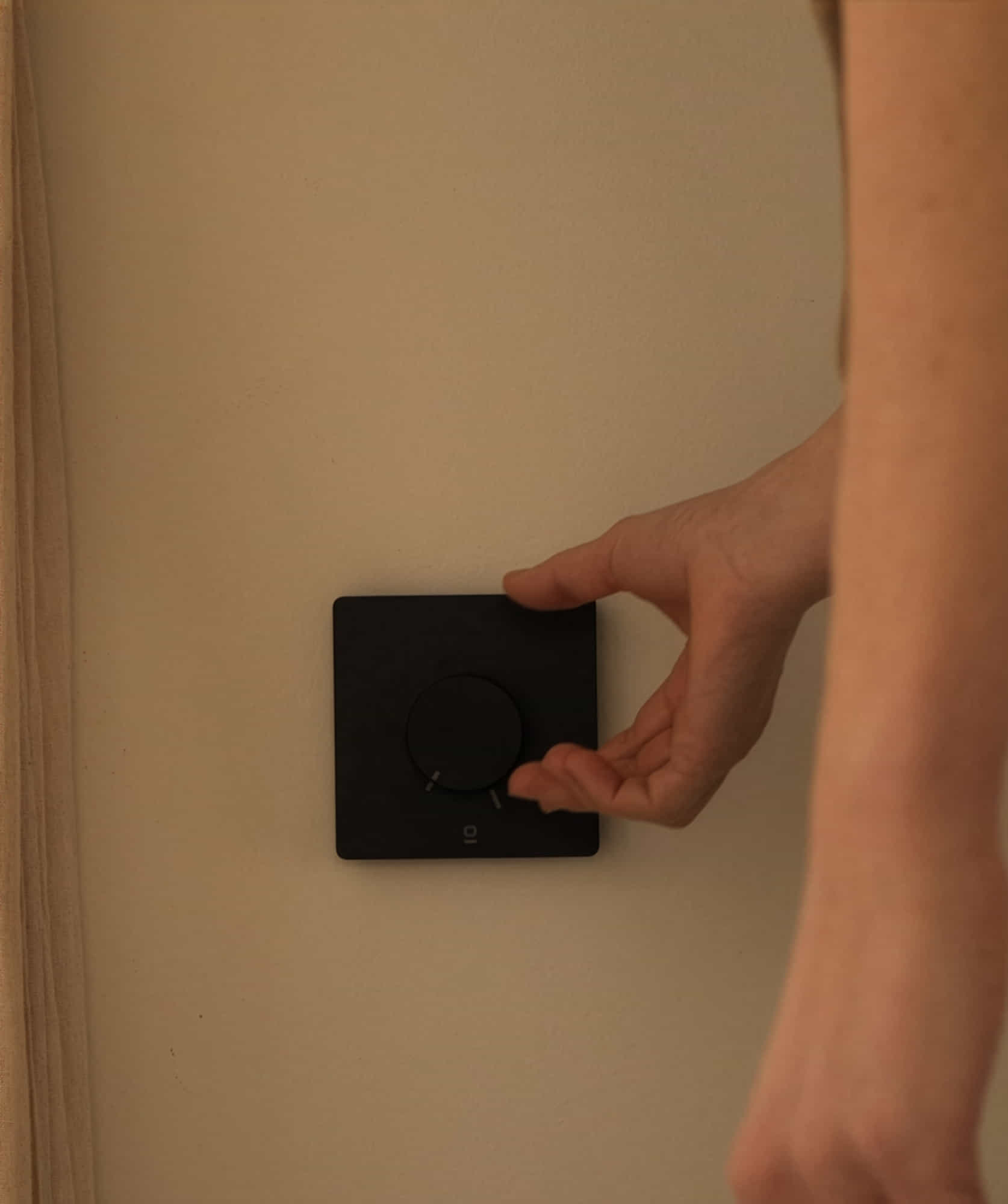control_wall